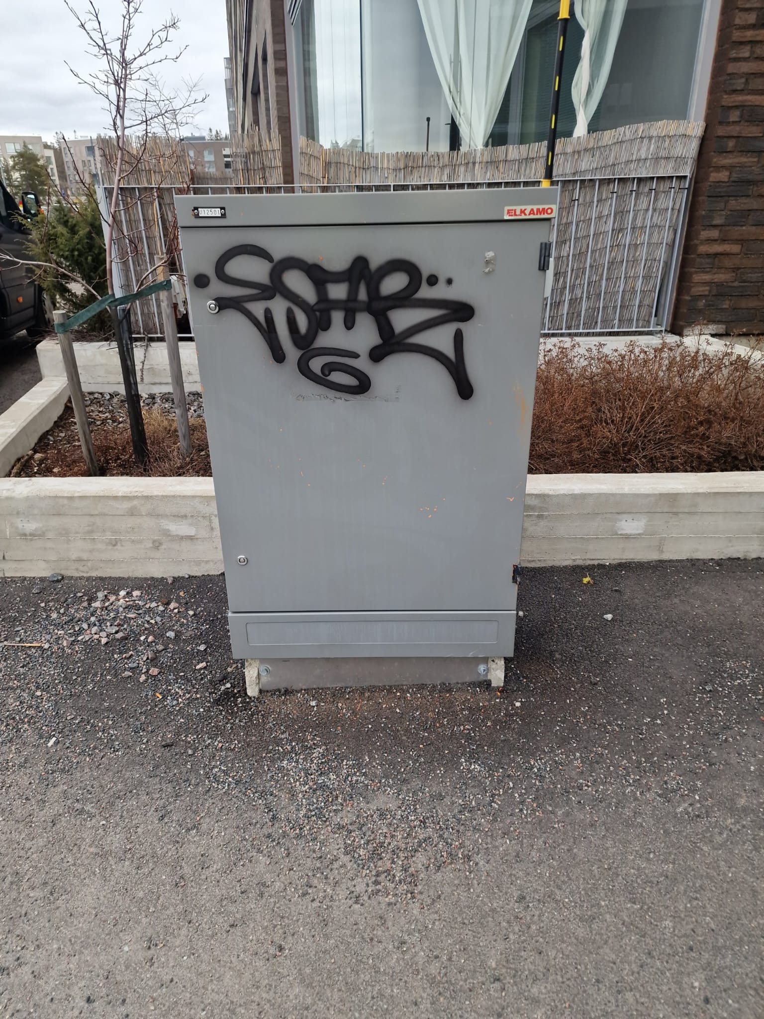 Sähkökaappi